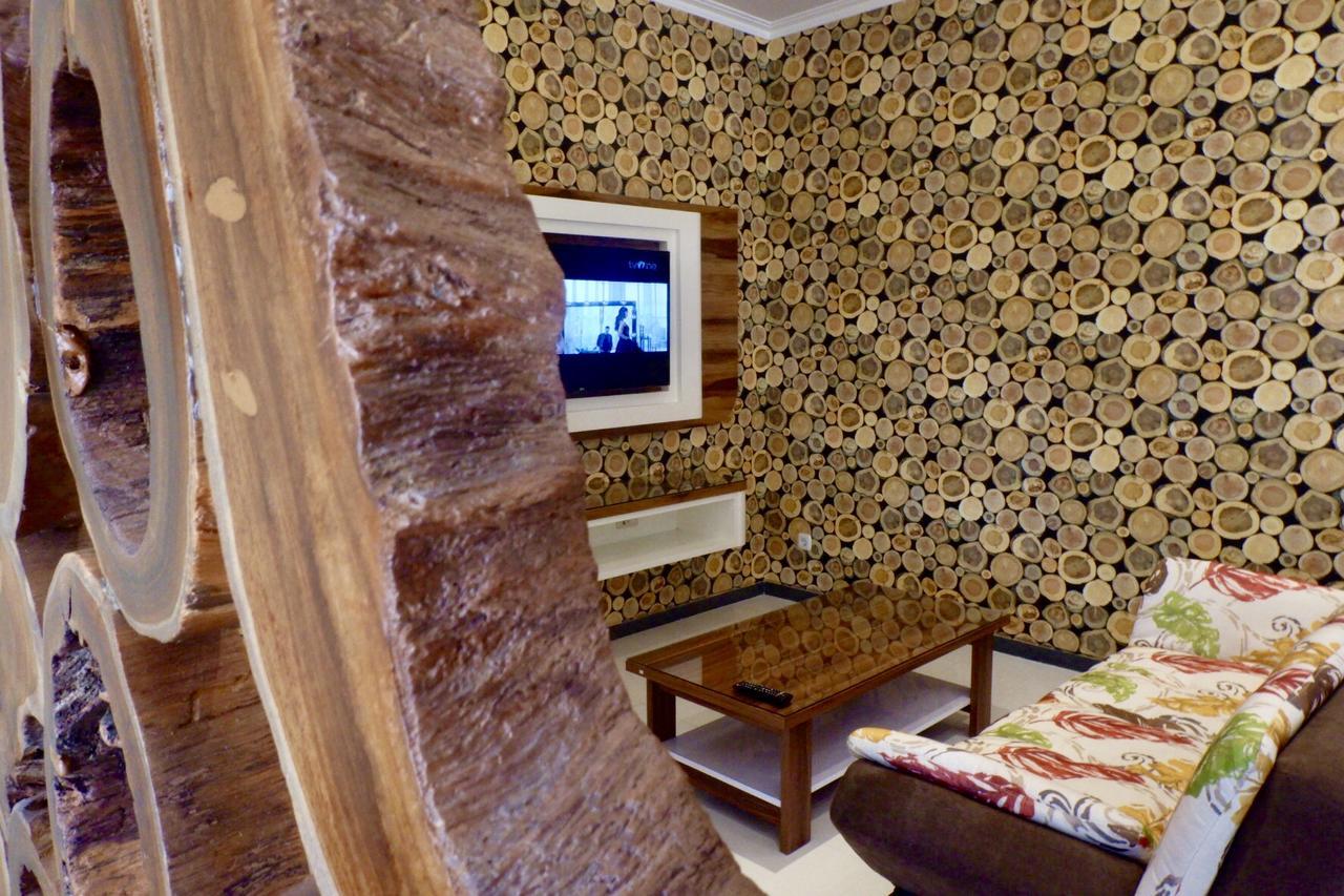 Bukit Permai Holiday Home Semarang Exterior foto